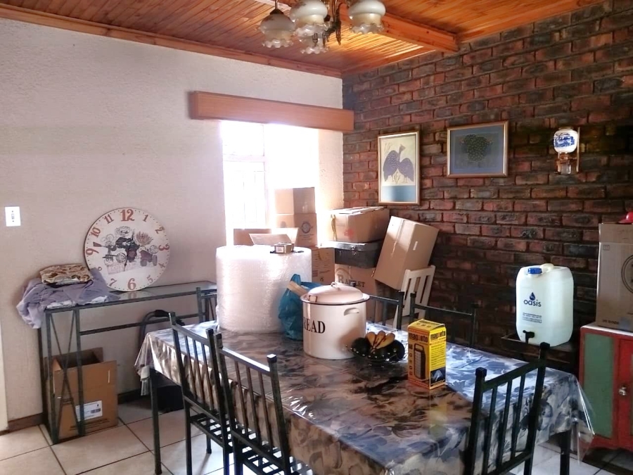 2 Bedroom Property for Sale in Kannoniers Park North West